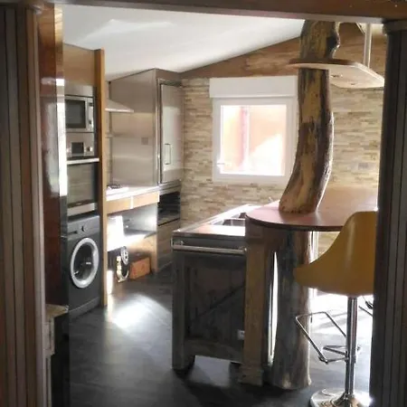 Chalet Au Milieu Des Bois